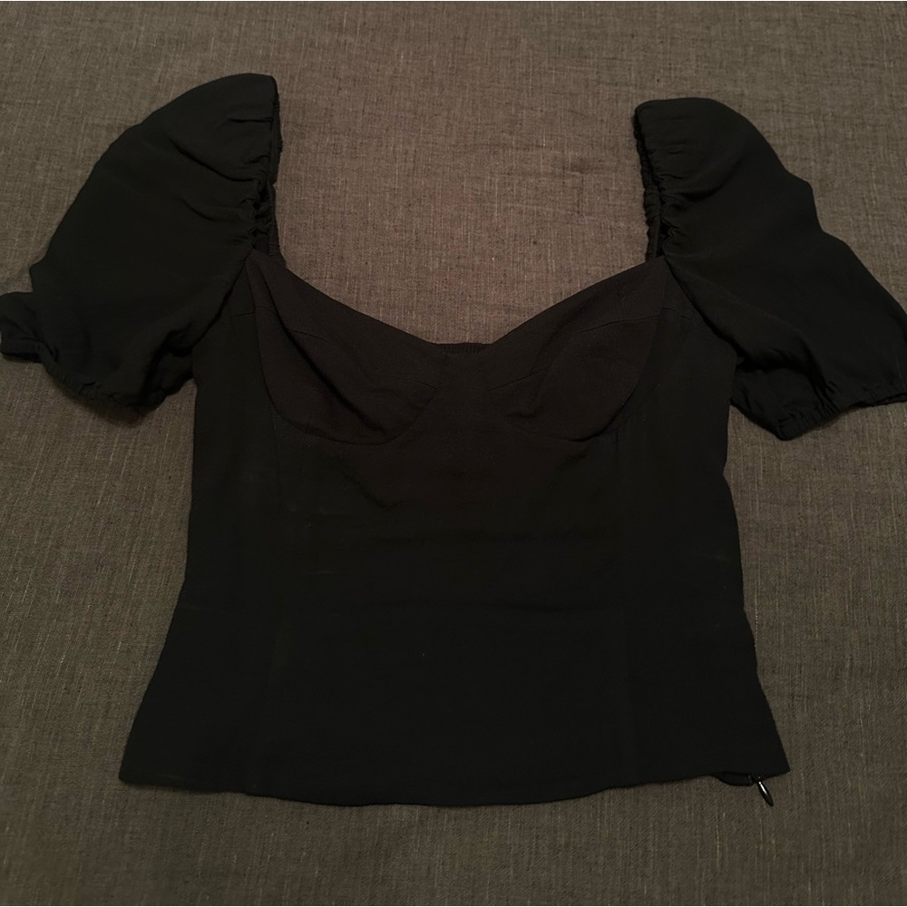 Aritzia Wilfred black blouse top